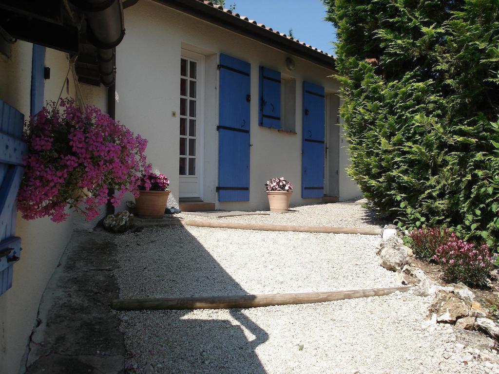 La Grange Du Cheval Blanc Villa Villeneuve-sur-Lot 객실 사진